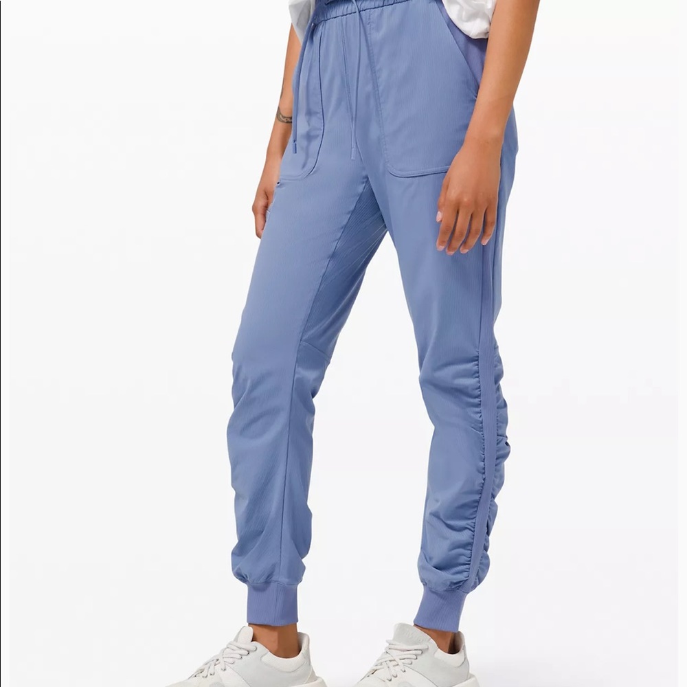 Beyond the studio lululemon joggers waterdrop